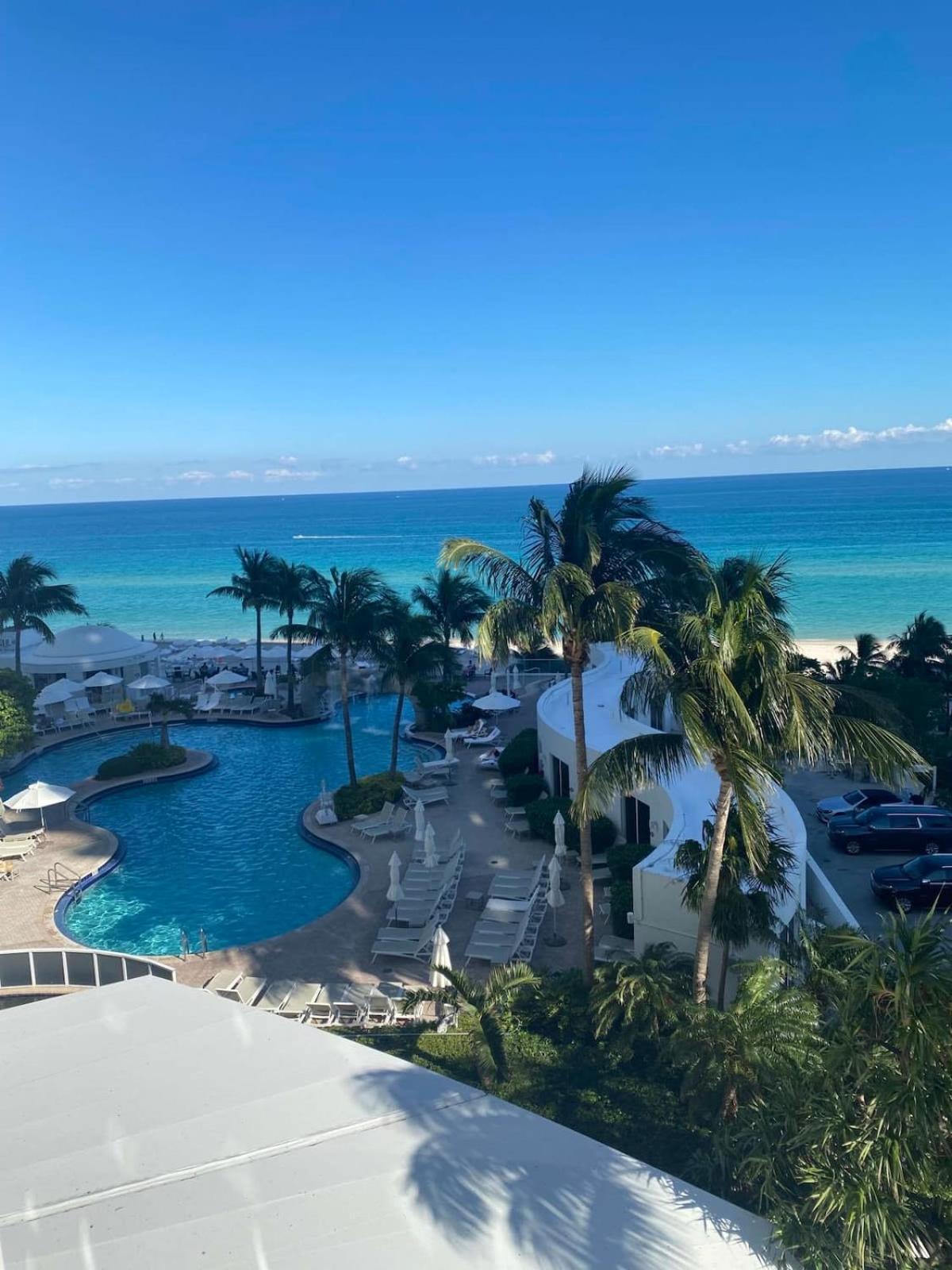 Trump International Resort By Zen Vacation Rentals Miami Beach Buitenkant foto